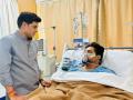 महेश गायकवाड यांचे व्हेंटिलेटर काढले, खा. शिंदेंशी साधला संवाद - Marathi News | Mahesh Gaikwad's ventilator removed, Interaction with srikant Shinde | Latest thane News at Lokmat.com