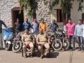साताऱ्यात दुचाकी चोरणारी टोळी अटकेत, सात मोटारसायकली जप्त - Marathi News | Two-wheeler seized in Satara, seven motorcycle seized | Latest satara News at Lokmat.com