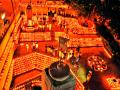 शेकडो दिव्यांनी उजळले इंद्रकुंड - Marathi News | Hundreds of lights lit in the light of Indraqund | Latest nashik News at Lokmat.com
