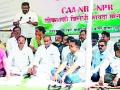 एनआरसीविरुद्ध वणीत काँग्रेसचे धरणे आंदोलन - Marathi News | Congress holds protest against NRC | Latest yavatmal News at Lokmat.com
