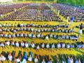 सूर्यनमस्काराचा विश्वविक्रम - Marathi News | Suryanamaskara's world record | Latest nashik News at Lokmat.com