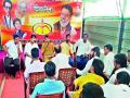 शिवसंपर्क अभियानांतर्गत पदाधिकाºयांशी संवाद - Marathi News |  Interaction with the office under the Shiv Sampaksha Abhiyan | Latest nashik News at Lokmat.com