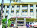 जिल्हा रुग्णालय की मदिरालय? - Marathi News |  District Hospital's hospital? | Latest nashik News at Lokmat.com