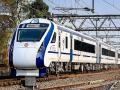 कोल्हापूर मुंबई वंदे भारत एक्स्प्रेस लवकरच सुरू होणार - Marathi News | Kolhapur Mumbai Vande Bharat Express will start soon | Latest sangli News at Lokmat.com