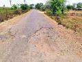वर्षभरातच खडकी ते ढिवरवाडा रस्त्याची दुरवस्था - Marathi News | Bad condition of Khadki to Dhiwarwada road throughout the year | Latest bhandara News at Lokmat.com