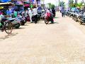 ब्रह्मपुरीतील रस्त्यांवर अतिक्रमण - Marathi News | Encroachment on the streets of Brahmapuri | Latest chandrapur News at Lokmat.com