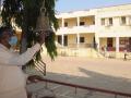 शाळा भरली, पण नियोजनाची पाटी फुटली! - Marathi News | The school was full, but the plan was broken! | Latest nandurbar News at Lokmat.com