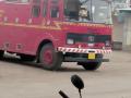 परभणी :सोनपेठमध्ये अग्निशमन गाडीवर दगडफेक - Marathi News | Parbhani: Fire brigade in Sonpeth | Latest parabhani News at Lokmat.com