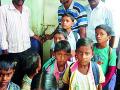 घाटंजी तालुक्यात तीन शाळांना कुलूप ठोकले - Marathi News | Locked three schools in Ghatanji taluka | Latest yavatmal News at Lokmat.com