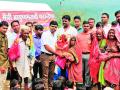 आदिवासींची दिवाळी झाली गोड - Marathi News |  Adivasi Diwali was sweet | Latest nashik News at Lokmat.com