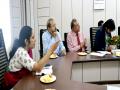 Kolhapur: मूल्यमापन समिती आली, महापालिका चकाचक झाली; पायऱ्या चढताना समिती सदस्यांची दमछाक - Marathi News | Kolhapur Municipal Corporation was cleaned up as a committee came to evaluate the government's 100 day office reform campaign | Latest kolhapur News at Lokmat.com