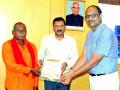 कर्तव्यदक्ष कर्मचाºयांचा सत्कार - Marathi News | Felicitation | Latest nagpur News at Lokmat.com