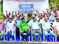 एमईएस बिल्डर्स संघटनेची निदर्शने - Marathi News | MES Builders Association's demonstrations | Latest nashik News at Lokmat.com