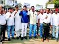 जिल्हा निर्मितीच्या मागणीसाठी शहरात निघाली सर्वपक्षीय रॅली - Marathi News | All-party rally in the city to demand the creation of the district | Latest chandrapur News at Lokmat.com
