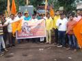 उद्धव ठाकरे यांच्या समर्थनार्थ त्र्यंबकेश्वर घोषणाबाजी - Marathi News | Trimbakeshwar sloganeering in support of Uddhav Thackeray | Latest nashik News at Lokmat.com