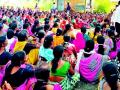 विविध मागण्यासाठी अंगणवाडी कर्मचाऱ्यांचा मोर्चा - Marathi News | Anganwadi workers' front for different demands | Latest chandrapur News at Lokmat.com