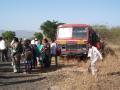 बसचा ब्रेक अचानक फेल होतो तेव्हा..... - Marathi News | When the bus break suddenly fails ..... | Latest nashik News at Lokmat.com