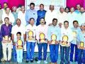 सिन्नरला साहित्यसेवा पुरस्कारांचे वितरण - Marathi News | Distribution of Literature Awards to Sinnar | Latest nashik News at Lokmat.com