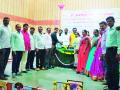 लोहोणेरच्या आरोग्य केंद्रास पुरस्कार - Marathi News |  Lohneer's Health Center Award | Latest nashik News at Lokmat.com