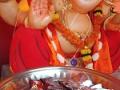 Ganpati Festival -गणेशोत्सवात व्हिटॅमिनच्या गोळ्यांचा प्रसाद - Marathi News | Ganpati Festival - Offerings of Vitamin Pills at Ganeshotsav | Latest kolhapur News at Lokmat.com