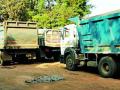 रेतीचे अवैध ११ टिप्पर व चार ट्रॅक्टर जप्त - Marathi News | 11 illegal tufters and four tractors seized in the sand | Latest bhandara News at Lokmat.com