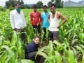 महिलांच्या ग्रुहउद्योगांबरोबर मातीपरिक्षणाचे धडे - Marathi News | Lessons of soil testing with women's home industries | Latest nashik News at Lokmat.com