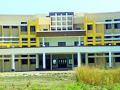 कृषी महाविद्यालयाची इमारत पडून - Marathi News | The building of the Agricultural College falls | Latest gadchiroli News at Lokmat.com