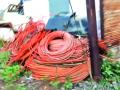 Sting Operation : रस्ता खोदकामात निघणाऱ्या भंगाराची बेभाव विक्री! - Marathi News | Sting Operation: copper wire sell illiagle | Latest buldhana News at Lokmat.com