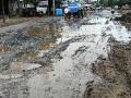 बोदवड येथील रस्त्याची लागली वाट - Marathi News | Wait for the road at Bodwad | Latest jalgaon News at Lokmat.com