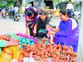 महागाई व बैलाची संख्या कमी झाल्याने मागणीत घट - Marathi News | Decline in demand due to inflation and reduced number of bulls | Latest nashik News at Lokmat.com