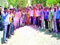 ग्रामपंचायतीत प्रस्थापितांना झुगारून नवोदितांना संधी - Marathi News |  Opportunities for Navoditans to rebuff Gram Panchayat holders | Latest nashik News at Lokmat.com