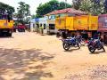 रेतीघाटाहून चार ट्रक, जेसीबी जप्त - Marathi News | Four trucks, JCB seized from the sandwiched | Latest bhandara News at Lokmat.com