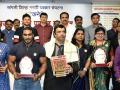 पत्रकारिता व समाजातील विविध क्षेत्रात कार्य करणाऱ्यांना पुरस्कार - Marathi News |    Awards for those working in different fields of journalism and society | Latest sangli News at Lokmat.com