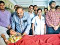 एकाने गिळला खिळा, दुसरीने सेल - Marathi News | ekaanae-gailalaa-khailaa-dausarainae-saela | Latest nagpur News at Lokmat.com