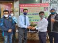 कोरगांवकर ट्रस्टमार्फत दहा हजार रोपांचे विनामूल्य वितरण - Marathi News | Free distribution of ten thousand saplings through Korgaonkar Trust | Latest kolhapur News at Lokmat.com