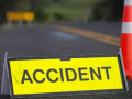 कारच्या धडकेने पादचारी ठार - Marathi News | Pedestrian killed in car crash | Latest nashik News at Lokmat.com