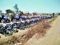 वाहन नोंदणी कॅँप स्थलांतरामुळे गैरसोय - Marathi News | Disadvantage due to the transfer of vehicle registration cap | Latest nashik News at Lokmat.com