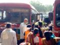 गुजरातमधील प्रवासी वाहतुकीला मोठा प्रतिसाद - Marathi News | Great response to passenger transport in Gujarat | Latest nandurbar News at Lokmat.com