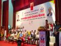 रोजगाराची संधी आम्ही देऊ सोनं तुम्ही करा-मुख्यमंत्री - Marathi News |  We give you the opportunity to work-Chief Minister | Latest nashik News at Lokmat.com