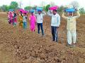 ४५ अंश तापमानातही पाणीदार गावासाठी काम - Marathi News | Work for a well-maintained village at 45 degree temperature | Latest yavatmal News at Lokmat.com