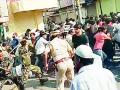 जिल्ह्यात बंदला संमिश्र प्रतिसाद - Marathi News | Composite response to the bandh in the district | Latest yavatmal News at Lokmat.com