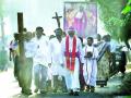 शहरातील विविध चर्चमध्ये ‘गुड फ्रायडे’निमित्त स्मरण - Marathi News |  Remembrance of 'Good Friday' celebrated in various churches in the city | Latest nashik News at Lokmat.com