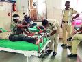 मिनीट्रक उलटून दहा मजूर जखमी - Marathi News | Ten laborers were injured in reverse of the miniature truck | Latest amravati News at Lokmat.com