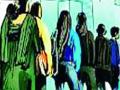 सेवानिवृत्ती वयवाढीचा निर्णय म्हणजे बेरोजगारांची थट्टाच! - Marathi News | Retirement age decision is a joke for the unemployed! | Latest chandrapur News at Lokmat.com