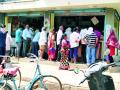 संकटाच्या काळात ग्राहकांची आर्थिक लूट - Marathi News | Clients' financial loot in times of crisis | Latest chandrapur News at Lokmat.com