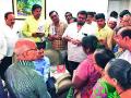 स्त्री रुग्णालयाबाबत मंत्र्यांशी चर्चा - Marathi News |  Talk to Ministers about Women's Hospital | Latest nashik News at Lokmat.com