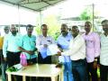 सहा महिन्यांत शेतजमीन द्या, उच्च न्यायालयाचे आदेश - Marathi News | Give agricultural land in six months, order of high court | Latest sindhudurga News at Lokmat.com