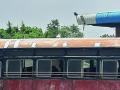 बस स्थानकात येणाऱ्या १० पैकी ७ एसटींना ठोकले वरून टप्पर! - Marathi News | ST Buses in Bad condition in khamgaon | Latest buldhana News at Lokmat.com