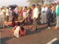 मजुरांच्या रिक्षाला अपघात, एक ठार - Marathi News | Labor rickshaw accident, one killed | Latest nandurbar News at Lokmat.com