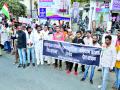 संविधान जागर समितीतर्फे मानवी साखळी - Marathi News | Human chain through the Constitution Awareness Committee | Latest nashik News at Lokmat.com